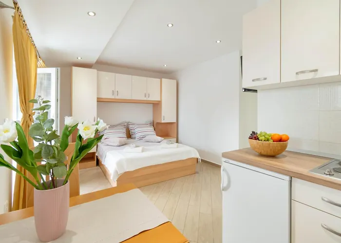 Apartamento Dora Makarska