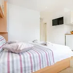 Dora Апартаменты *