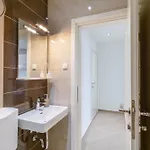 Dora Апартаменты *